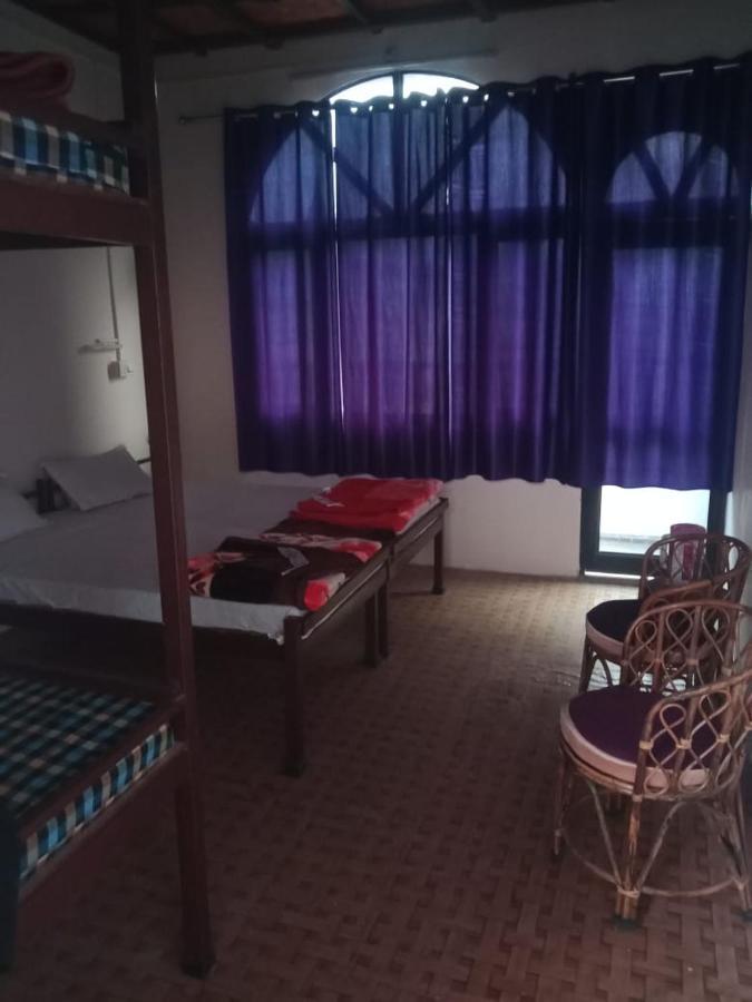 Anna Hostel Tapovan Rishīkesh Eksteriør bilde