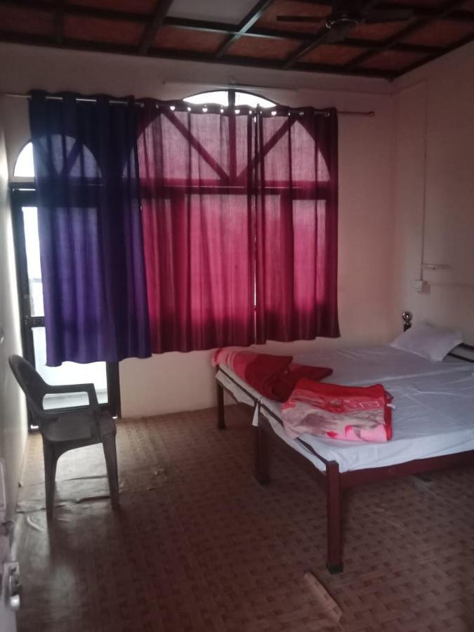 Anna Hostel Tapovan Rishīkesh Eksteriør bilde