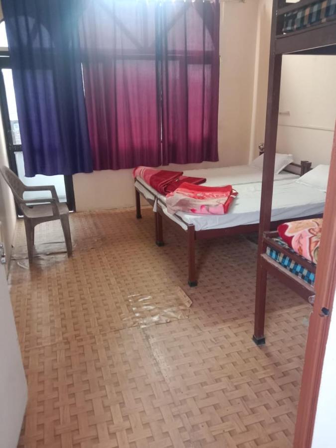 Anna Hostel Tapovan Rishīkesh Eksteriør bilde