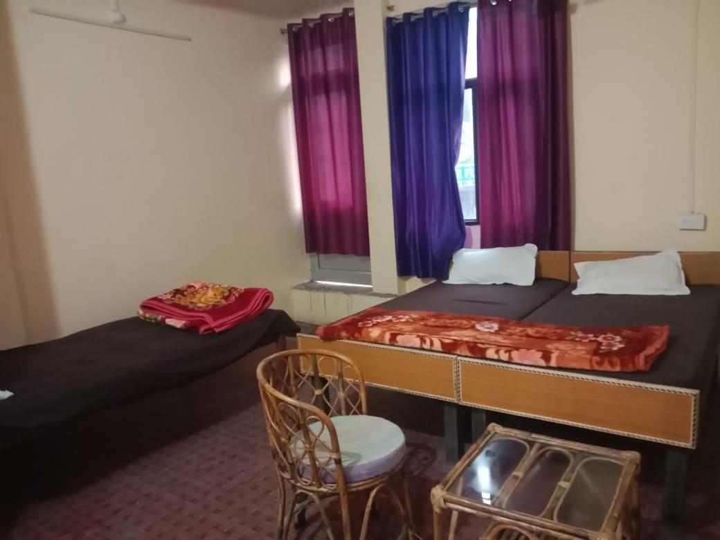 Anna Hostel Tapovan Rishīkesh Eksteriør bilde
