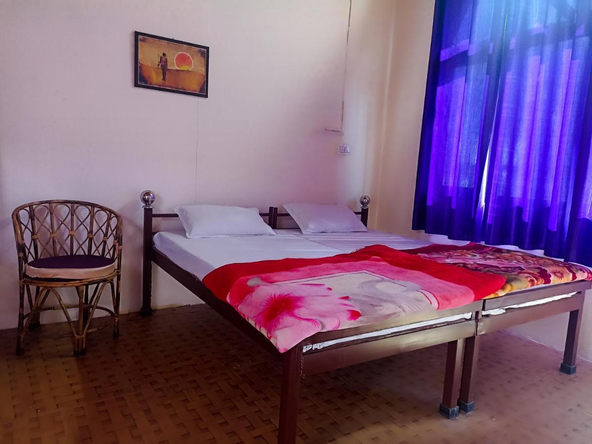 Anna Hostel Tapovan Rishīkesh Eksteriør bilde