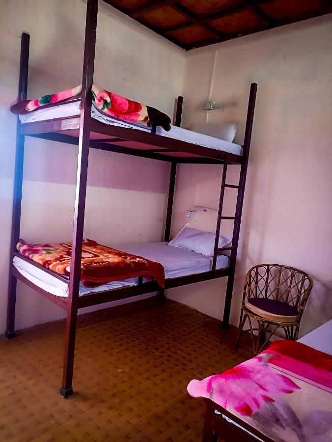 Anna Hostel Tapovan Rishīkesh Eksteriør bilde