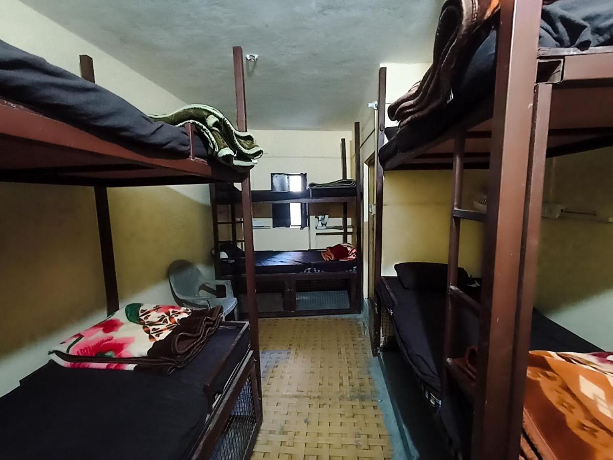 Anna Hostel Tapovan Rishīkesh Eksteriør bilde