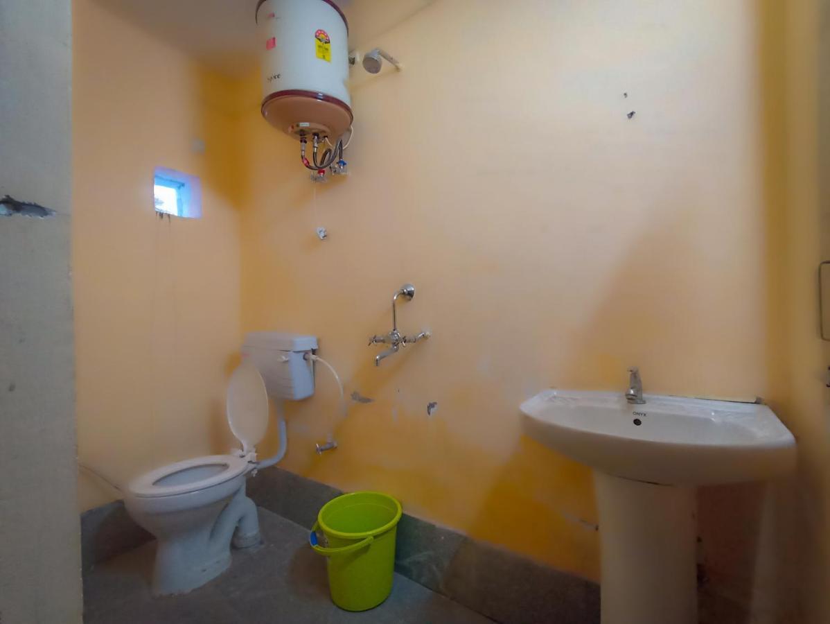 Anna Hostel Tapovan Rishīkesh Eksteriør bilde