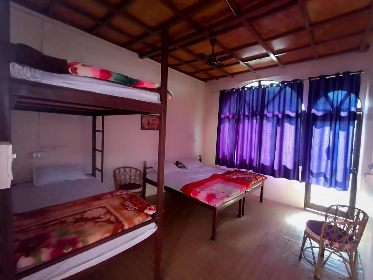 Anna Hostel Tapovan Rishīkesh Eksteriør bilde
